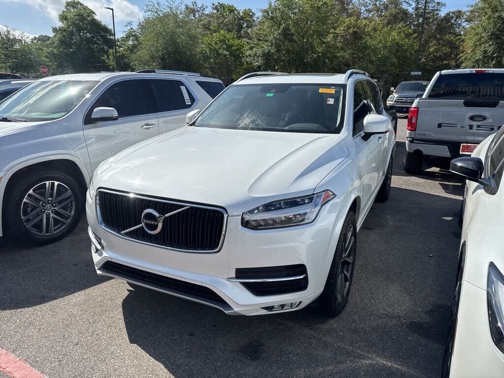 2019 VOLVO XC90