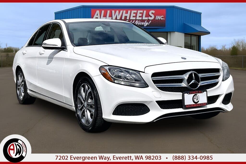 2016 MERCEDES-BENZ C-Class
