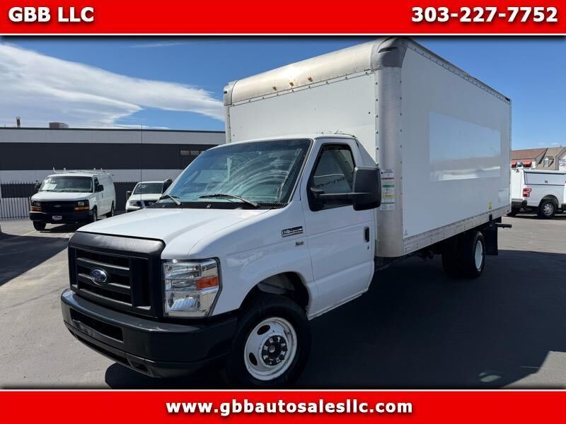 2019 FORD E-350