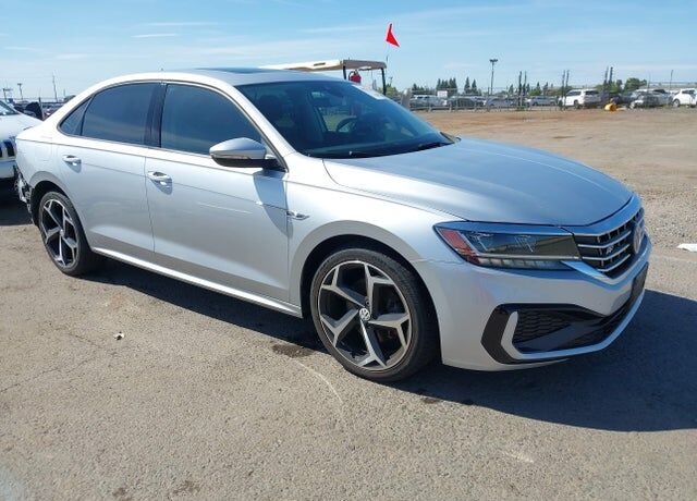 2020 VOLKSWAGEN Passat