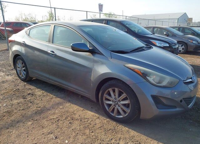 2016 HYUNDAI Elantra