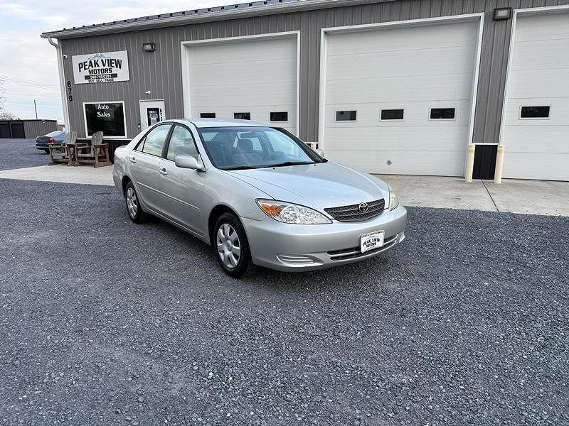 2004 TOYOTA Camry
