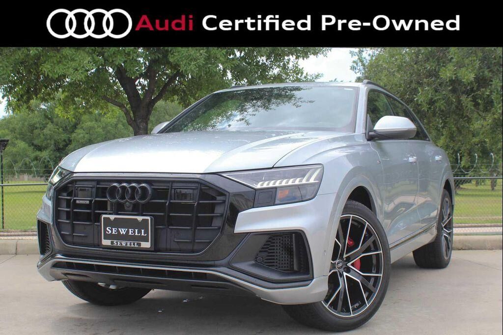 2023 AUDI Q8