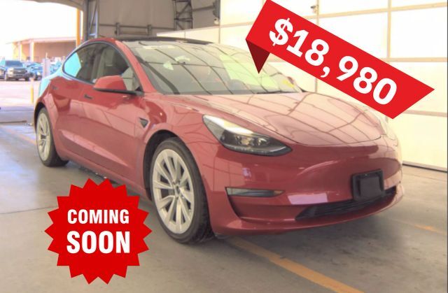 2022 TESLA Model 3