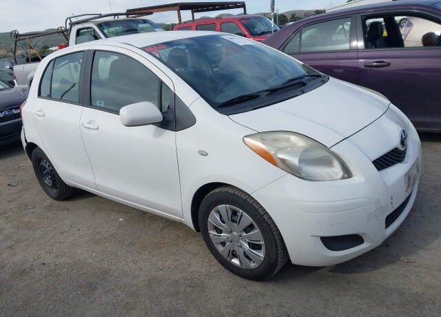 2009 TOYOTA Yaris