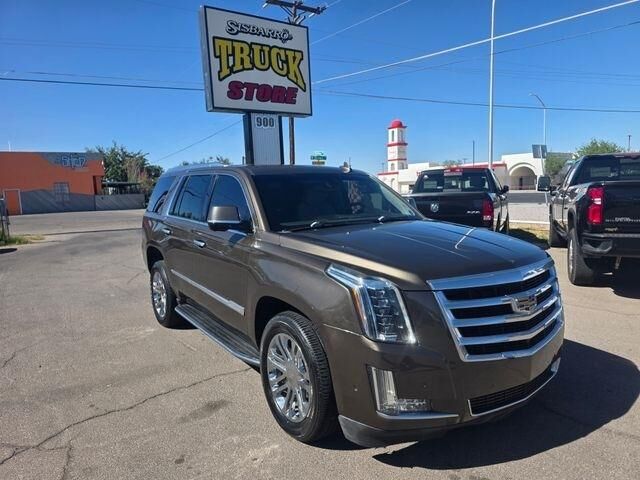 2020 CADILLAC Escalade