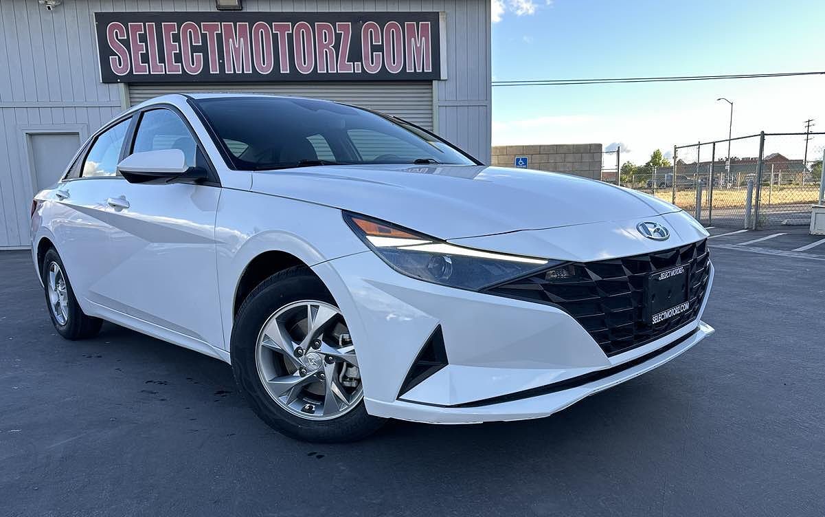 2021 HYUNDAI Elantra
