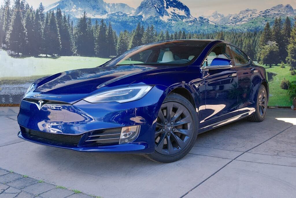2018 TESLA Model S