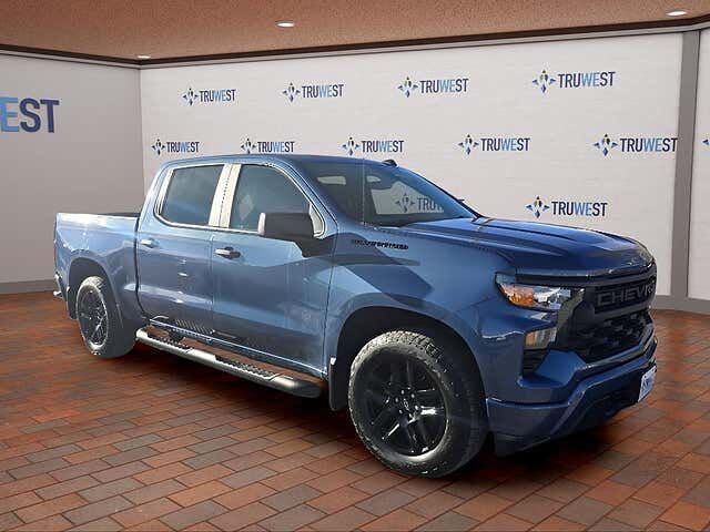 2024 CHEVROLET Silverado