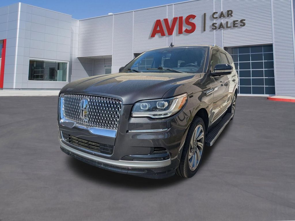 2023 LINCOLN Navigator