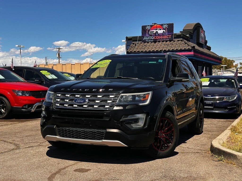 2017 FORD Explorer