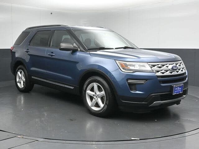 2018 FORD Explorer
