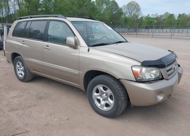 2005 TOYOTA Highlander