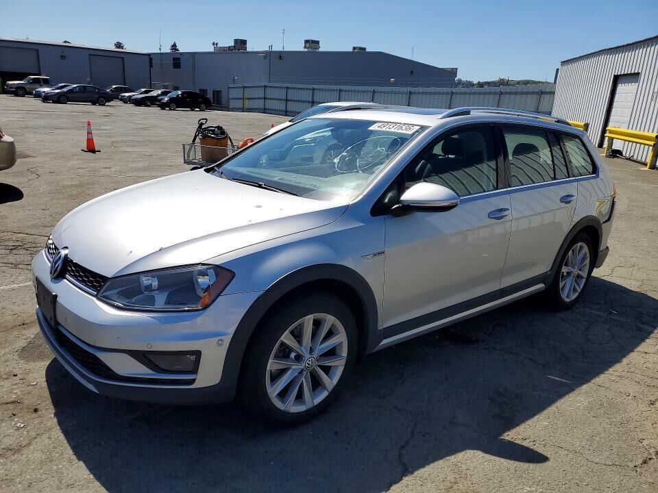 2017 VOLKSWAGEN Golf Alltrack