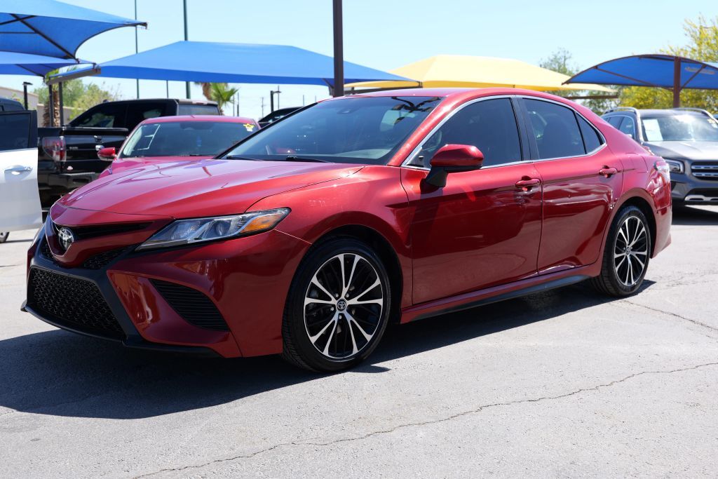 2020 TOYOTA Camry
