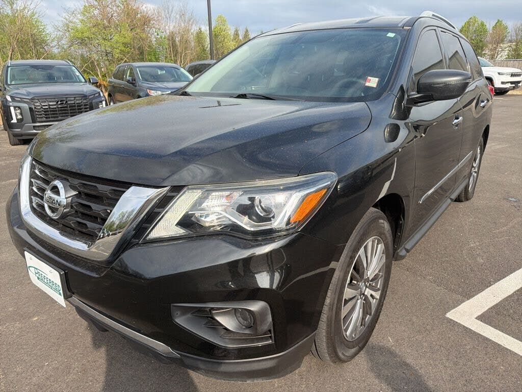 2019 NISSAN Pathfinder