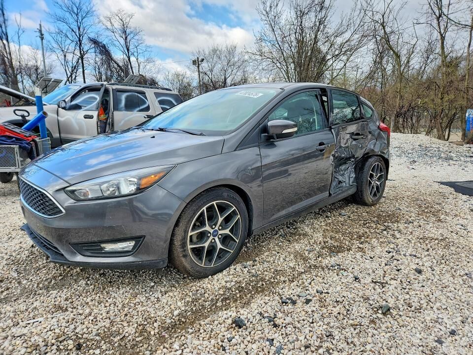 2017 FORD Focus