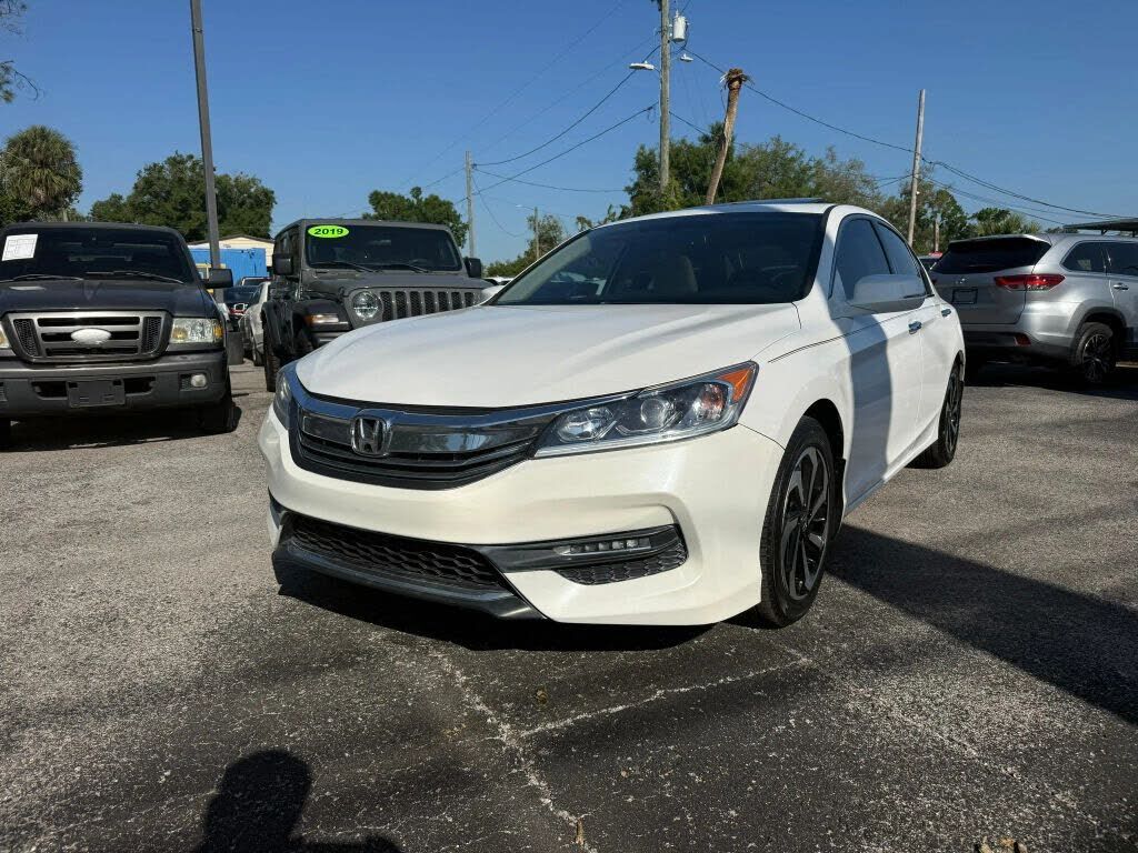 2016 HONDA Accord