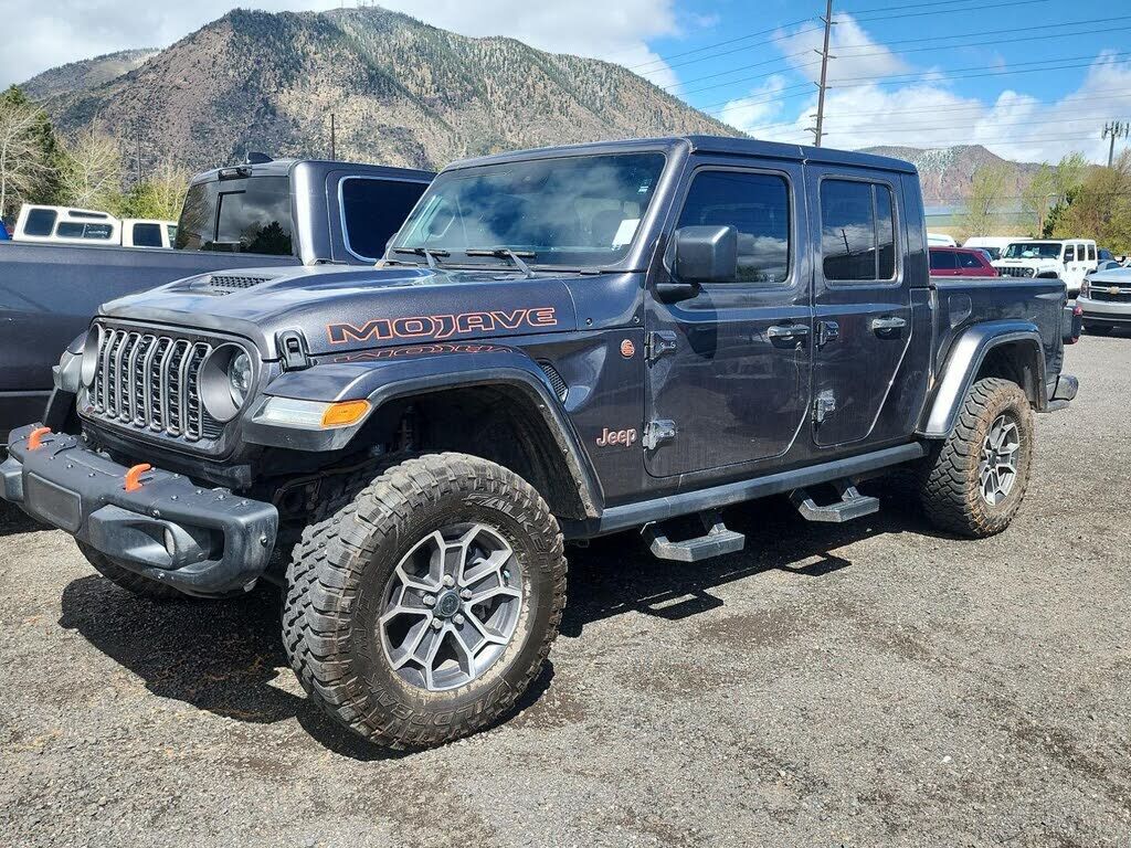 2024 JEEP Gladiator
