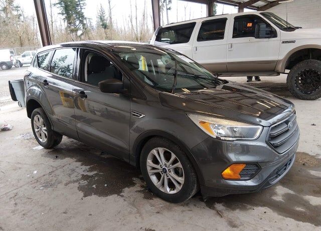 2017 FORD Escape