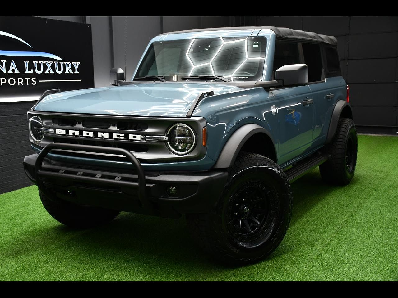 2021 FORD Bronco