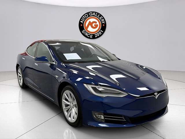 2020 TESLA Model S