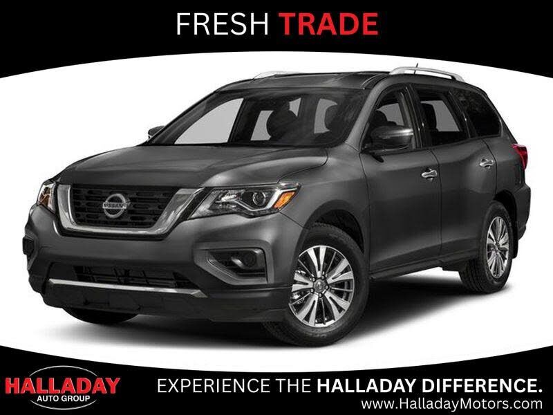 2017 NISSAN Pathfinder