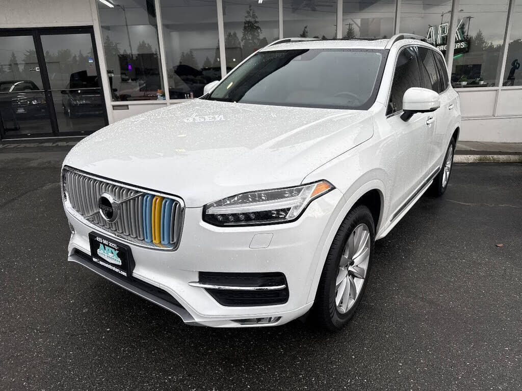 2016 VOLVO XC90