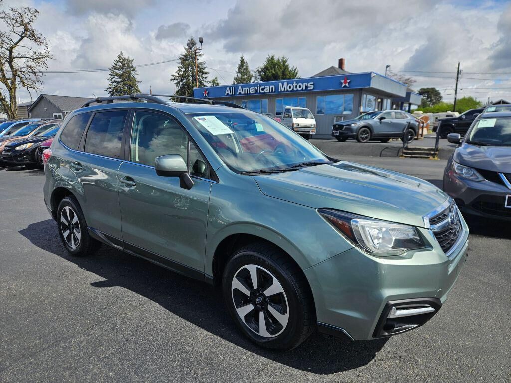 2018 SUBARU Forester