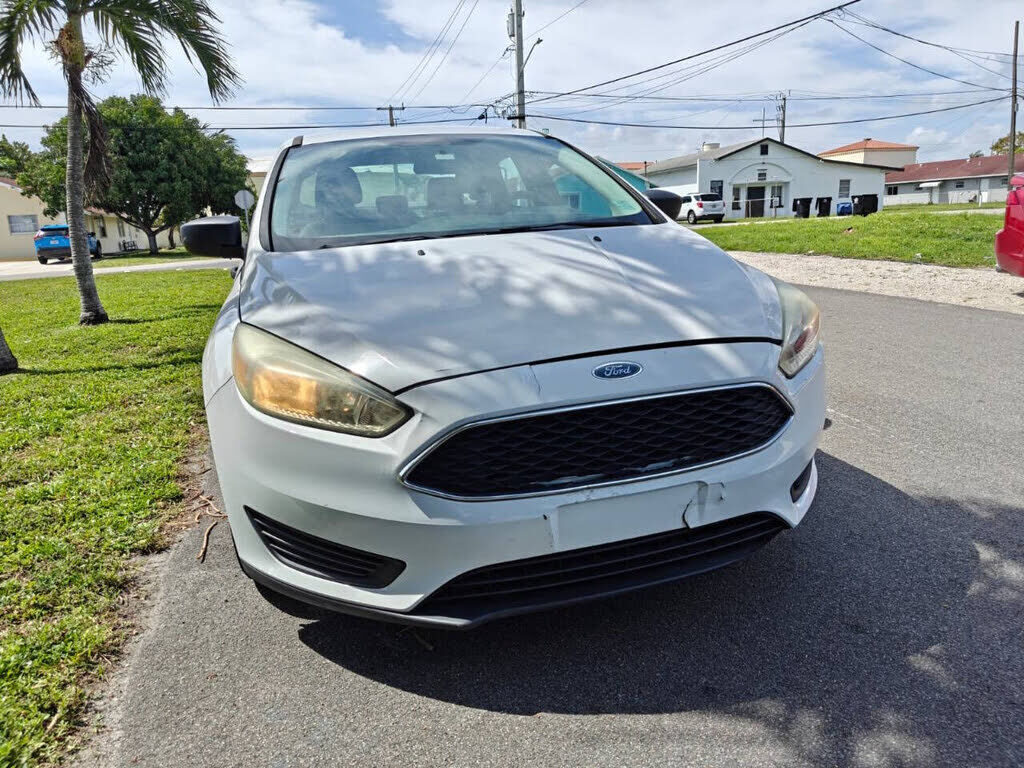2016 FORD Focus