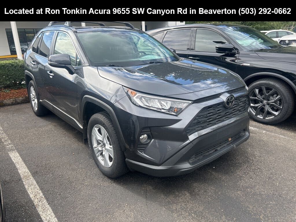 2019 TOYOTA RAV4