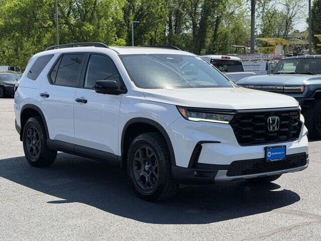 2025 HONDA Pilot