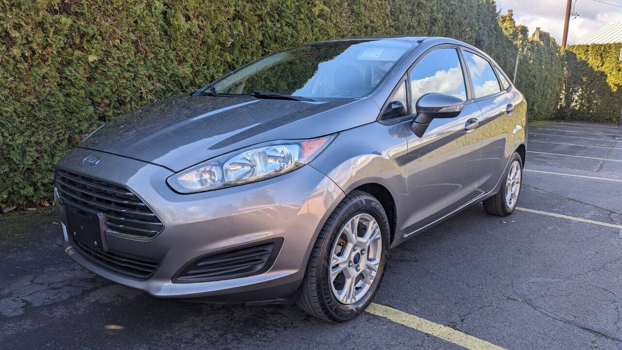 2014 FORD Fiesta