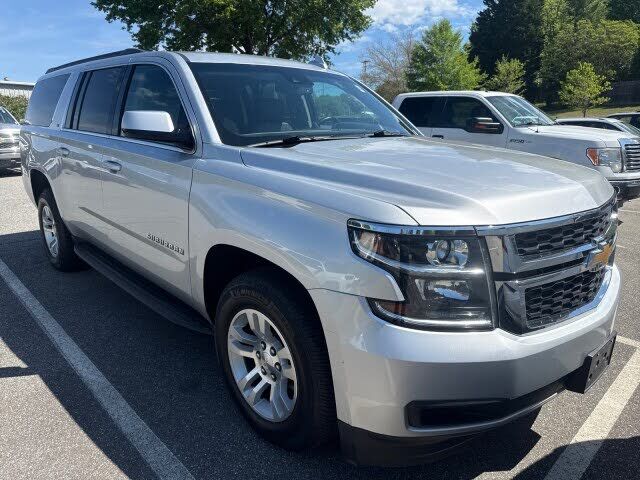 2020 CHEVROLET Suburban