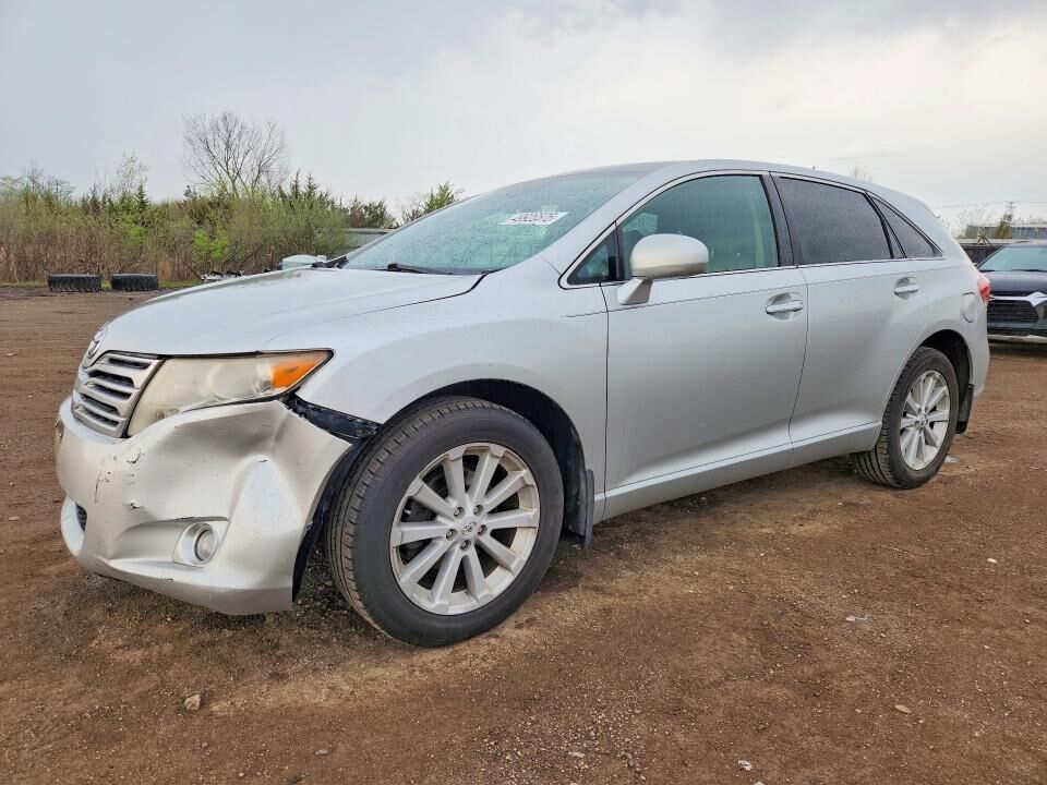 2010 TOYOTA Venza