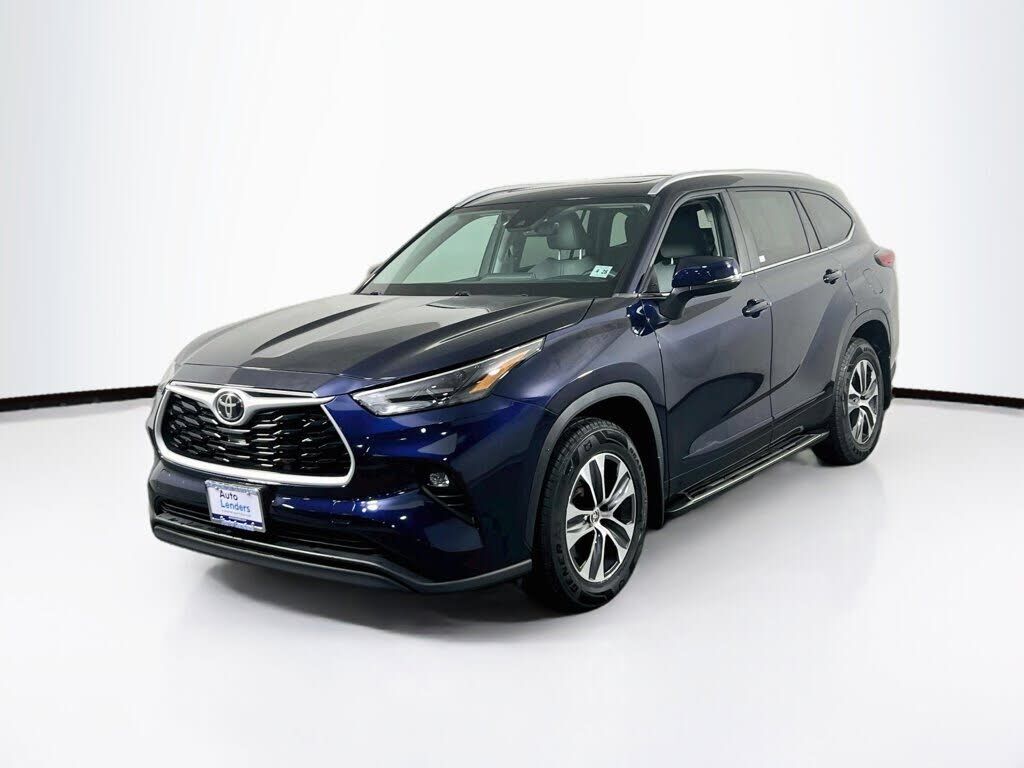 2023 TOYOTA Highlander