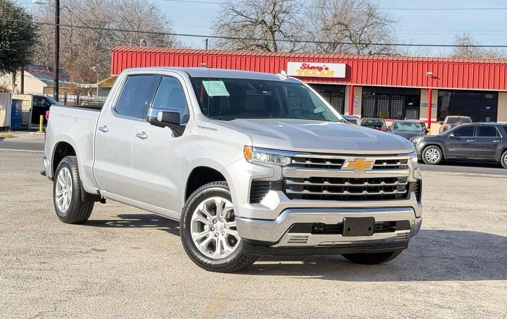 2022 CHEVROLET Silverado