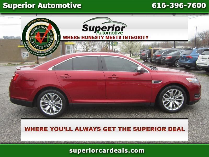 2013 FORD Taurus