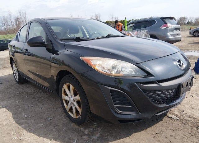 2011 MAZDA Mazda3