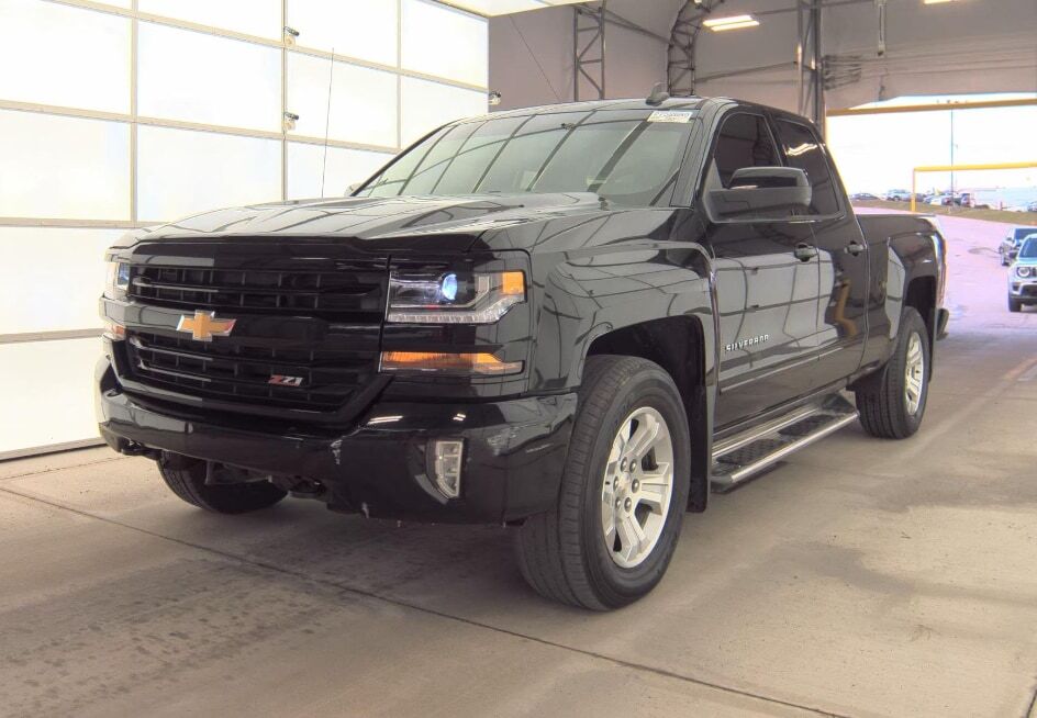 2017 CHEVROLET Silverado