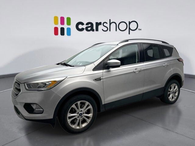 2017 FORD Escape