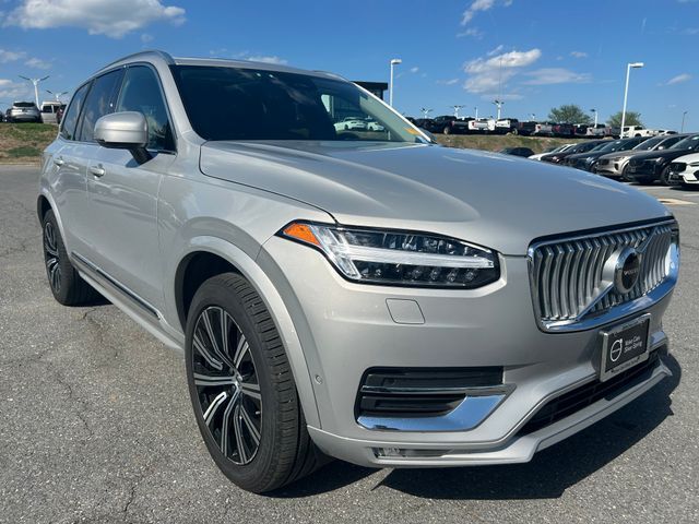 2023 VOLVO XC90