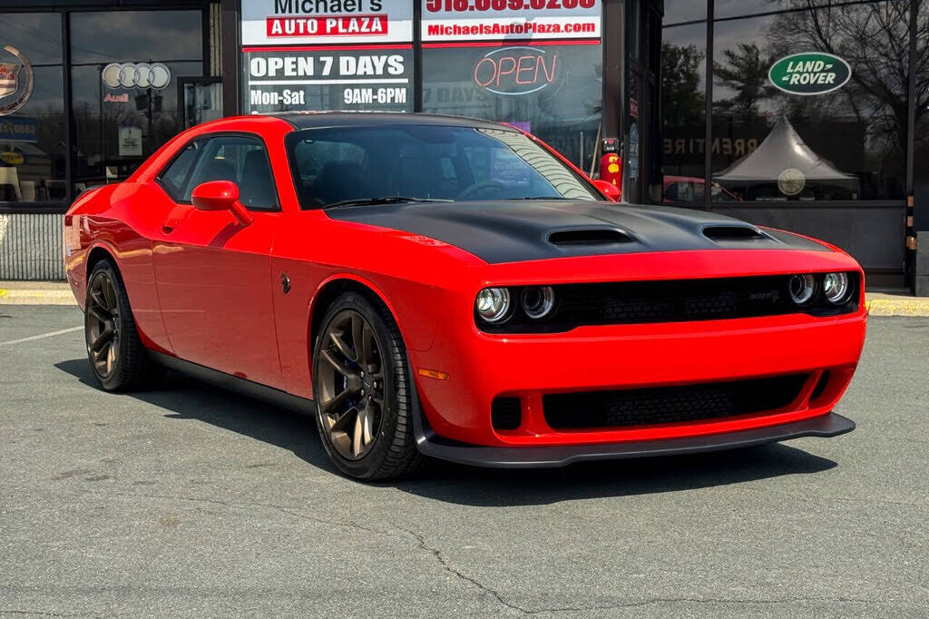 2023 DODGE Challenger