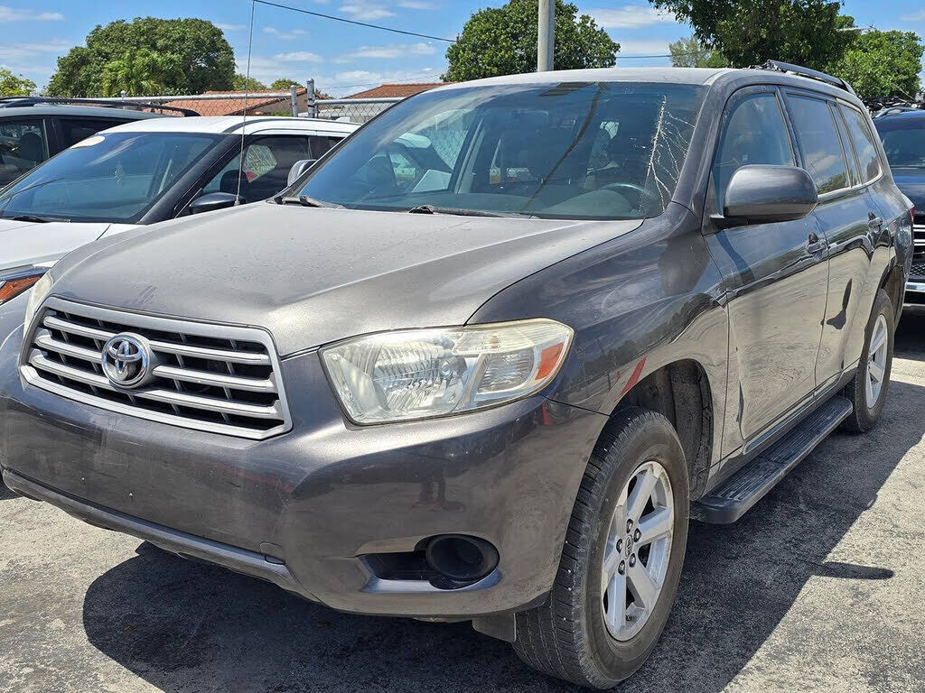 2010 TOYOTA Highlander