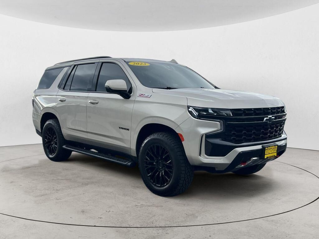 2023 CHEVROLET Tahoe