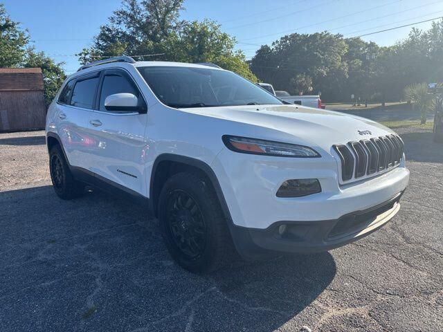 2018 JEEP Cherokee