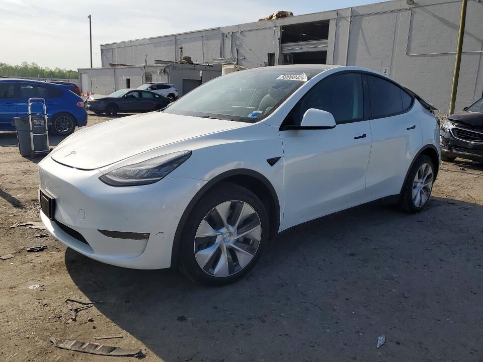 2022 TESLA Model Y