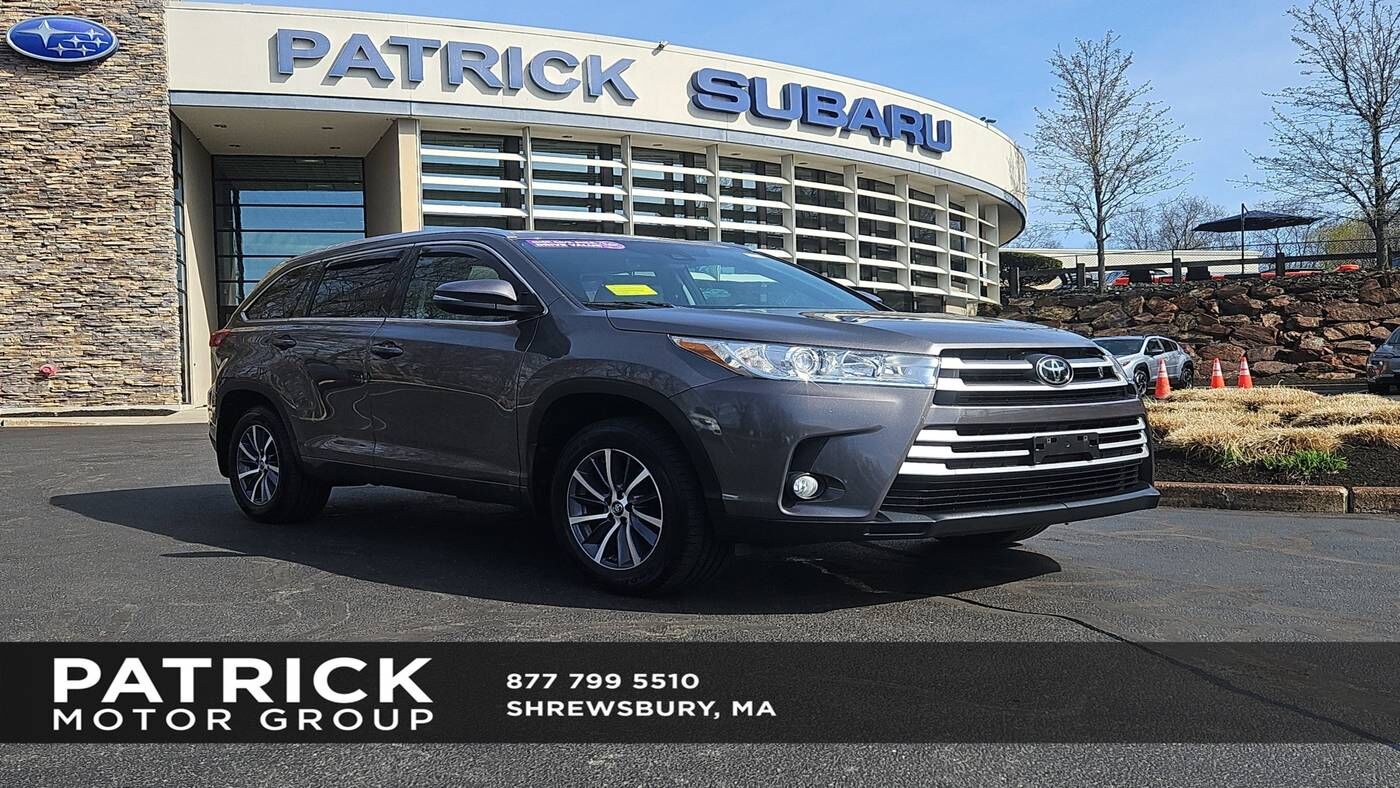 2017 TOYOTA Highlander