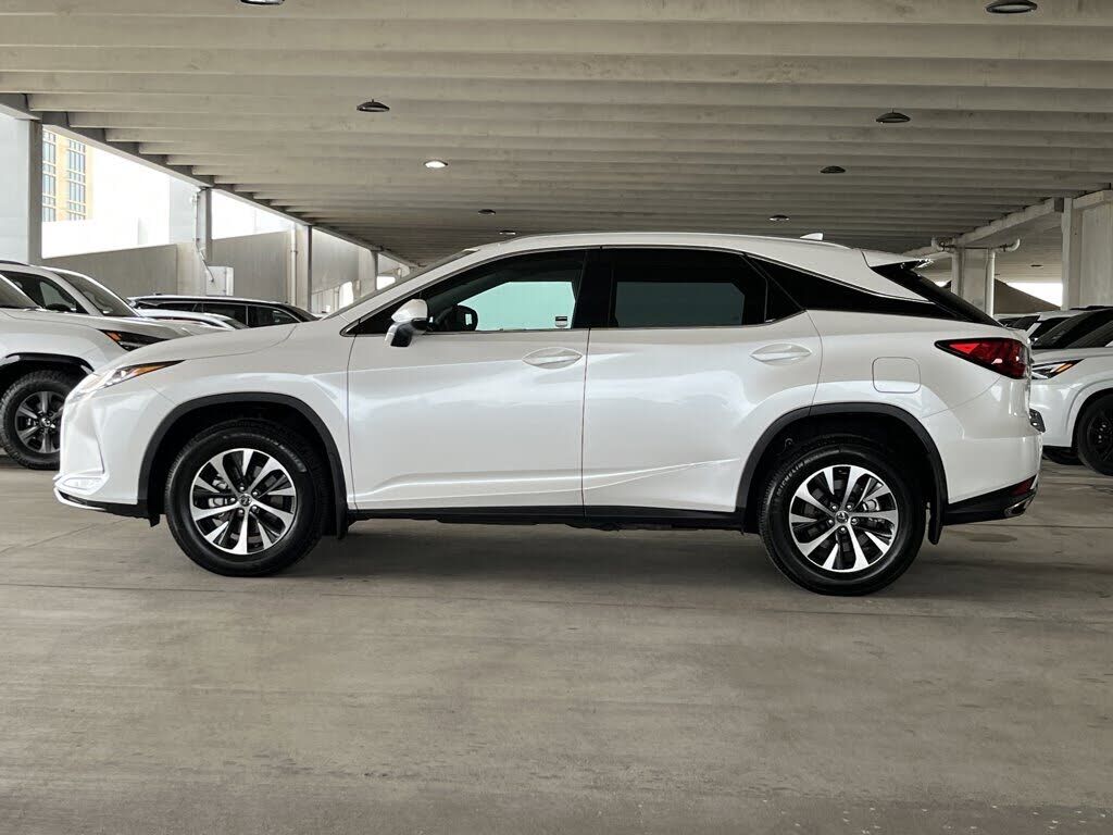2022 LEXUS RX
