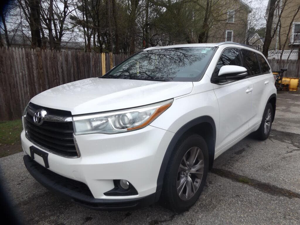 2015 TOYOTA Highlander
